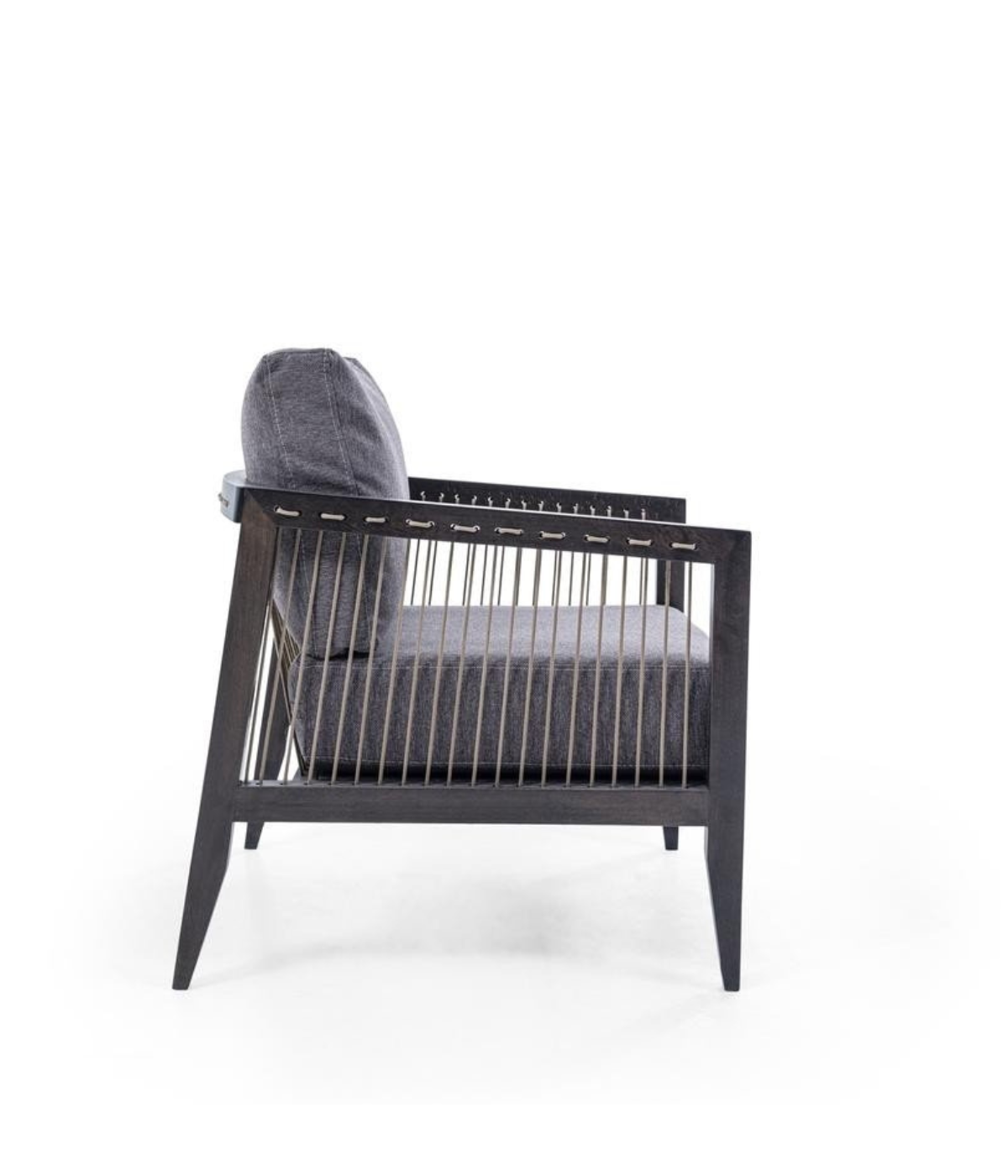 Focus Lounge Chair