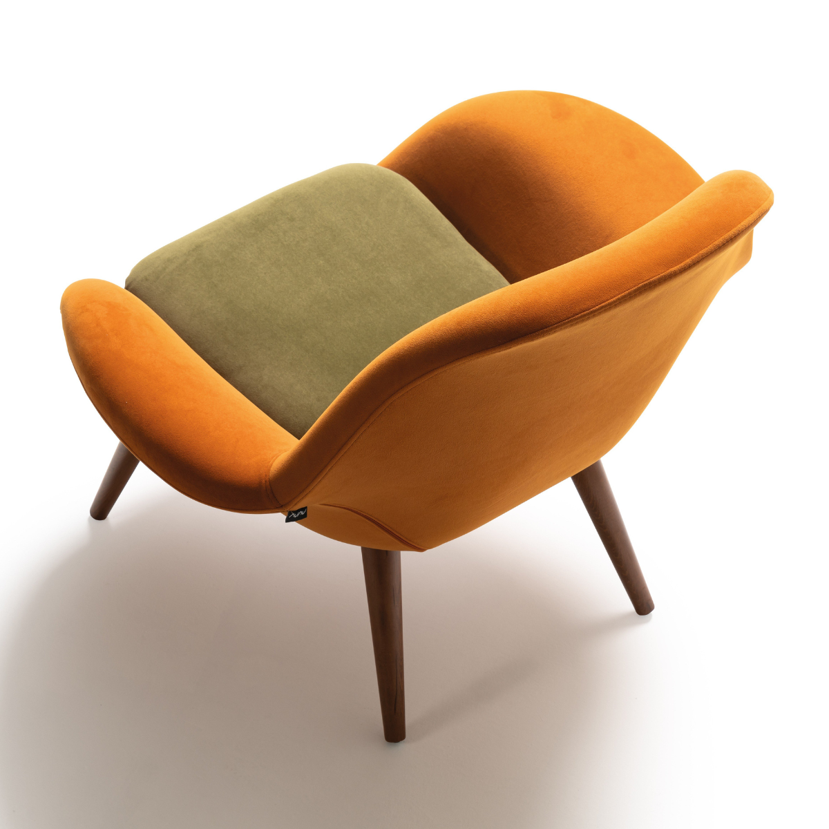 Nare Lounge Chair