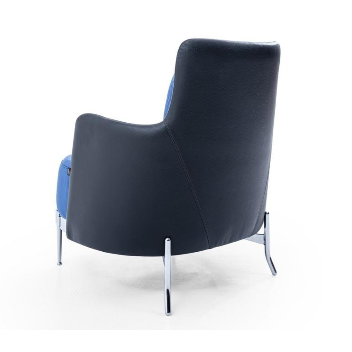 Berta Lounge Chair