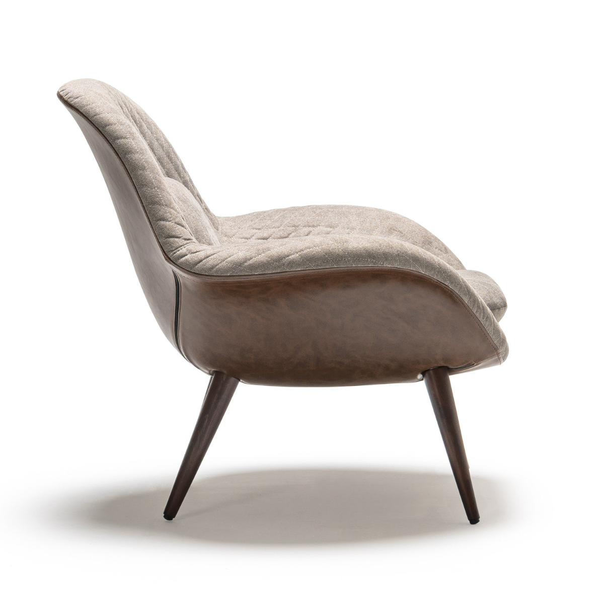 Nare Kapitone Lounge Chair