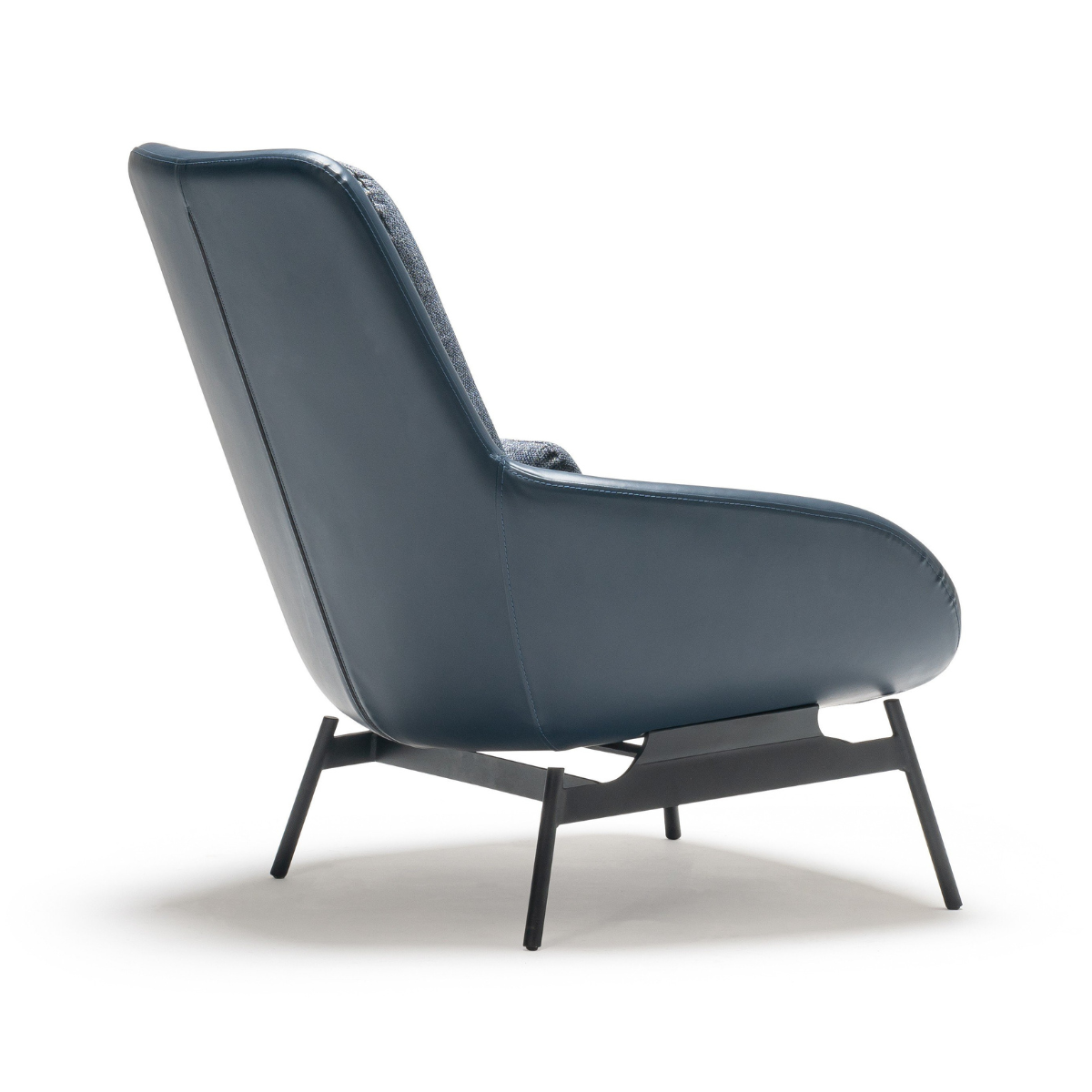 Ortica Lounge Chair
