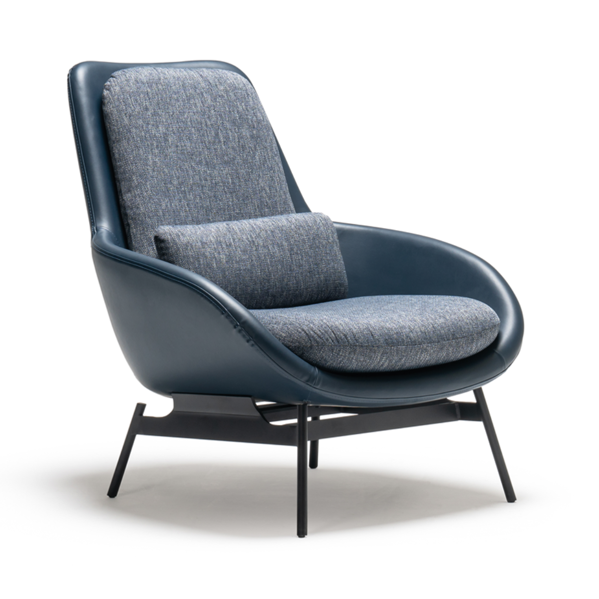 Ortica Lounge Chair