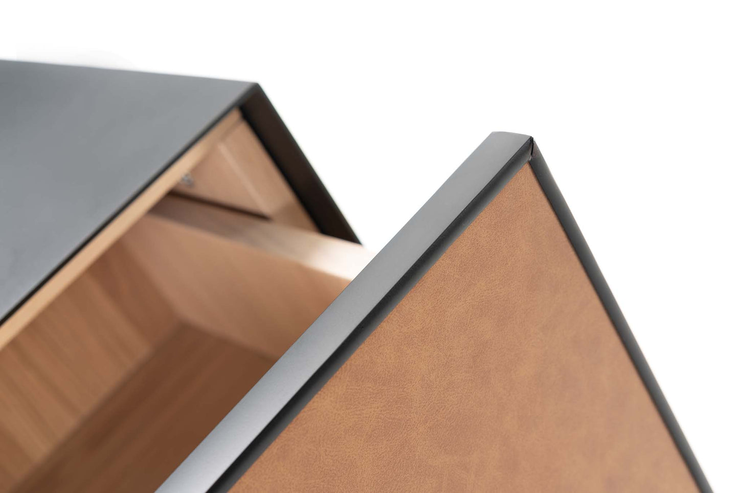 Sebastian Queen Nightstand - Desert