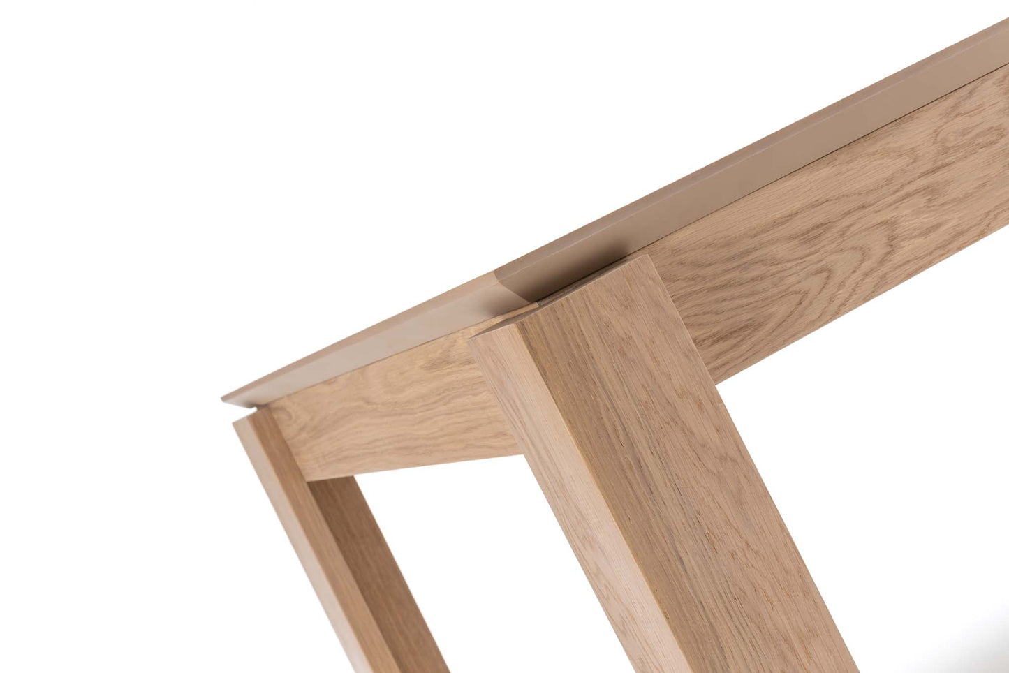 Brooklyn Dining Table