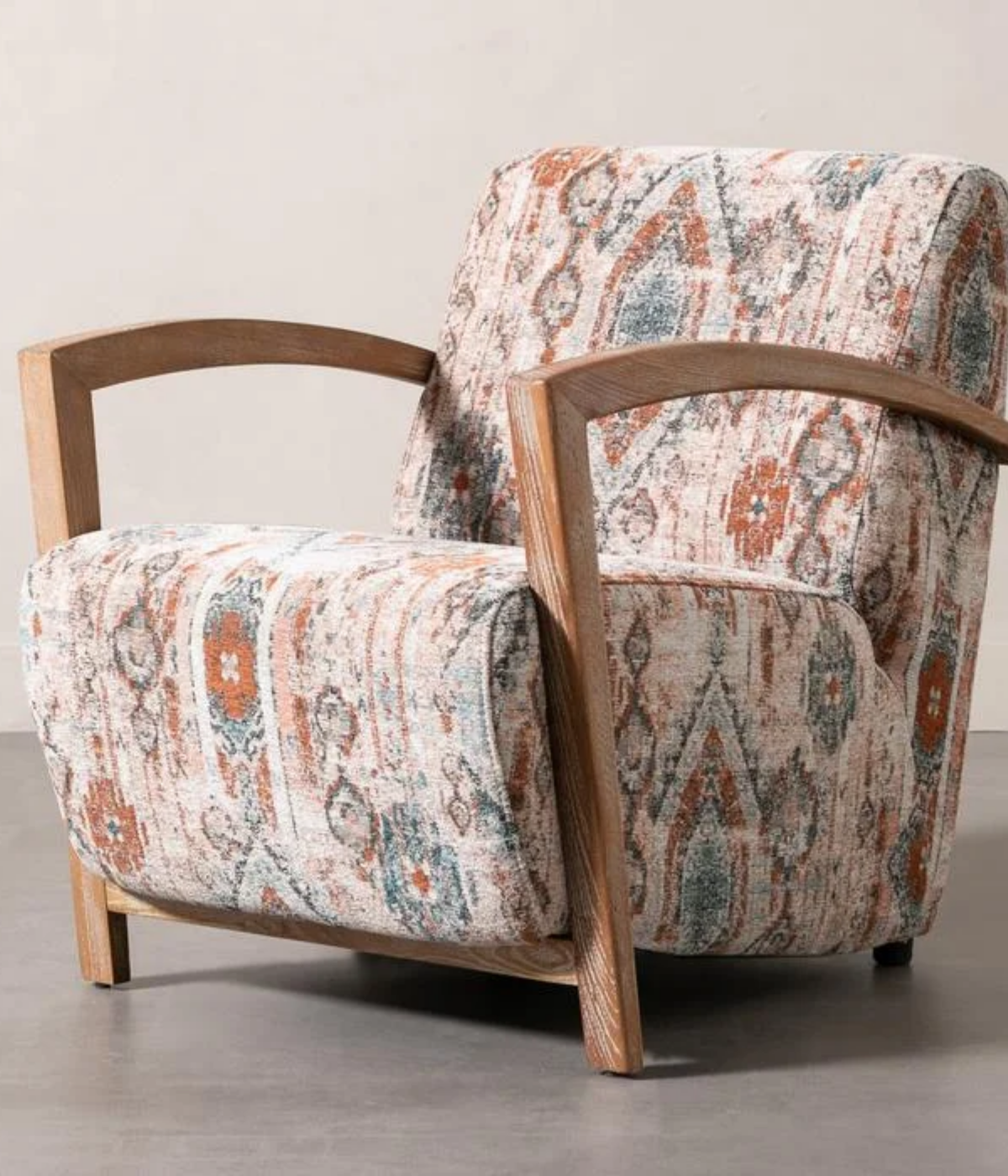 MAGGIE ARMCHAIR ETHNIC PATTERNED TILE