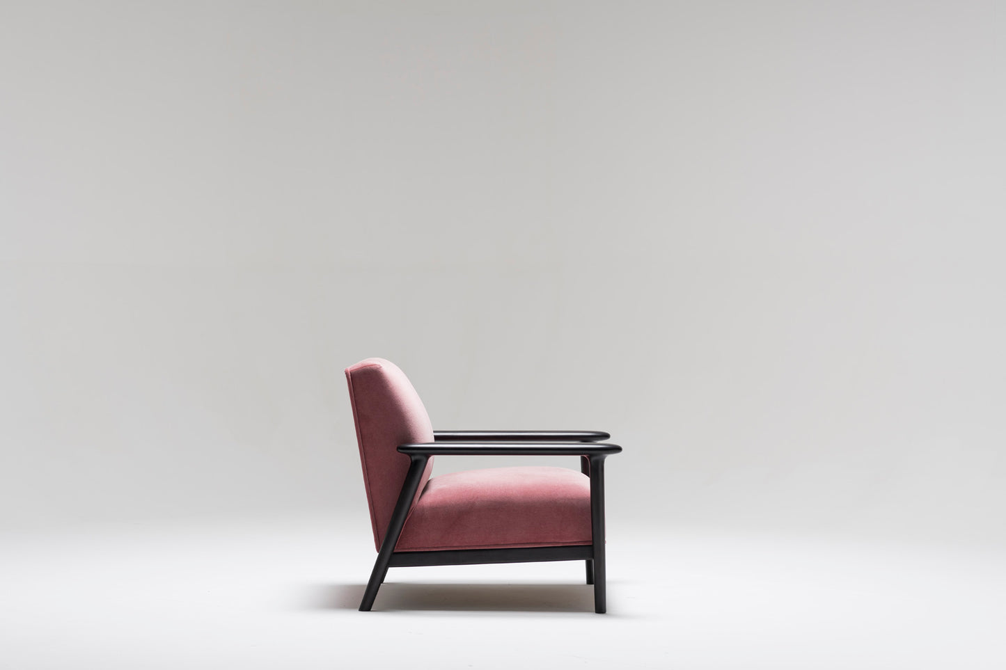 Uriah Lounge Chair