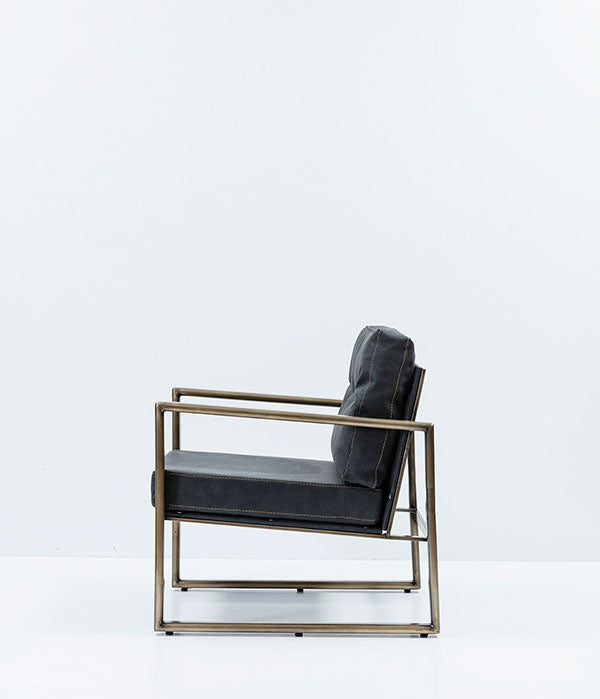 Victor Lounge Chair